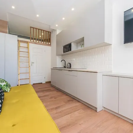 Apartment Stare Miasto Seredynskiego