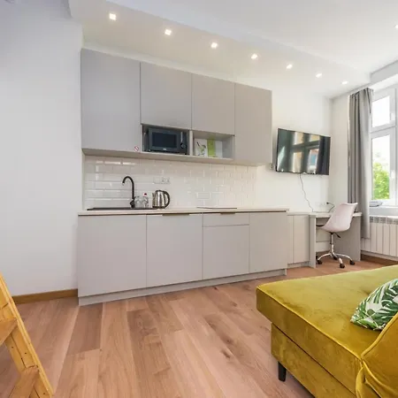 Stare Miasto Seredynskiego Apartment *