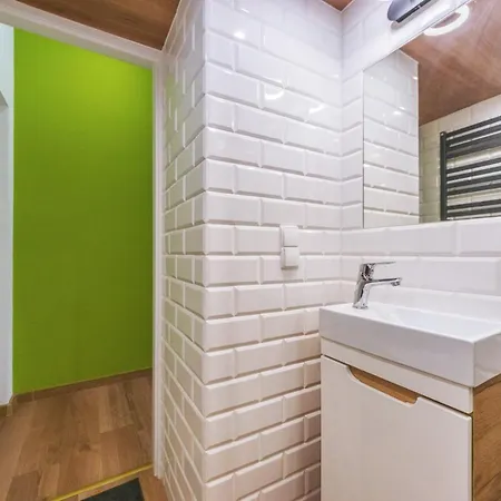 Stare Miasto Seredynskiego Apartment