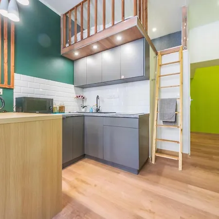 Apartment Stare Miasto Seredynskiego *