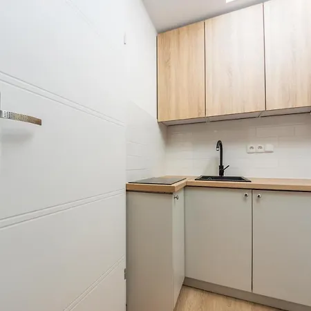 Stare Miasto Seredyńskiego Apartament *