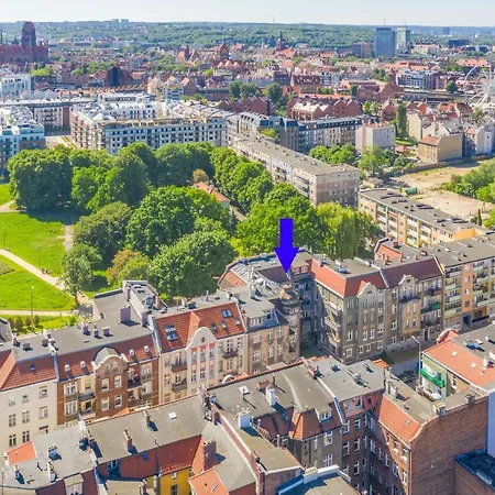 Stare Miasto Seredynskiego Apartment *